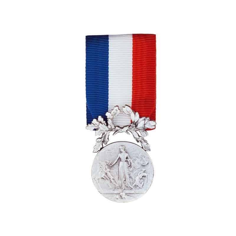 Médaille d'Honneur pour acte de Courage & Dévouement - Argent 2ème Classe