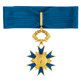 Médaille de l'Ordre National du Mérite - Commandeur